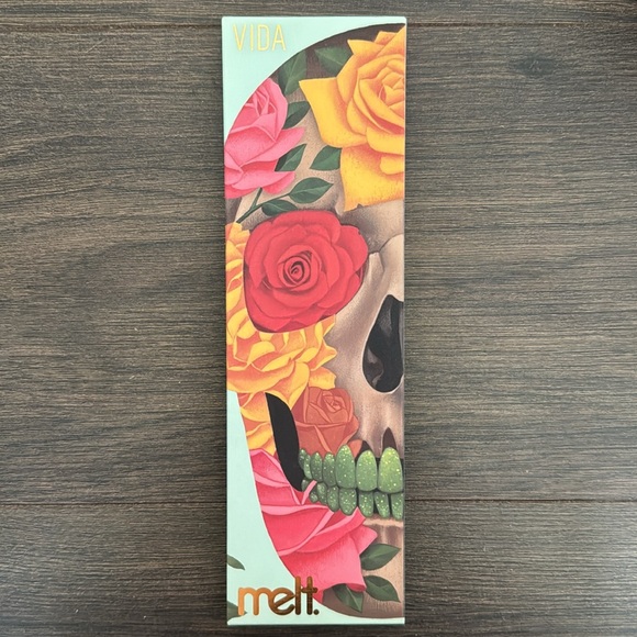 Melt Cosmetics Amor Eterno Vida and Muerte Eyeshadow Palette - Picture 2 of 7